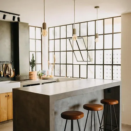 Stylish Loft With Nature Views, Balcony In The Heart Of Vejer *